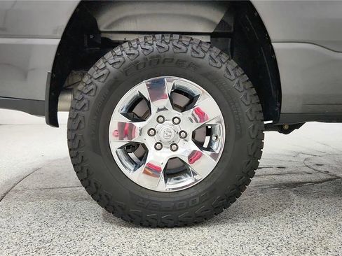 Used 2019 RAM 1500 Big Horn image 13