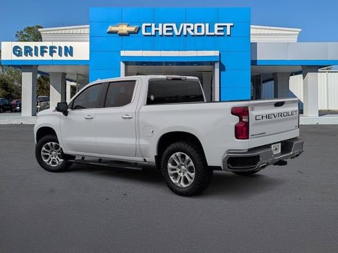Used 2023 Chevrolet Silverado 1500 LTZ AWD/4WD image 9