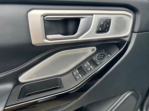 Used 2023 Ford Explorer ST w/ Equipment Group 401A image 16