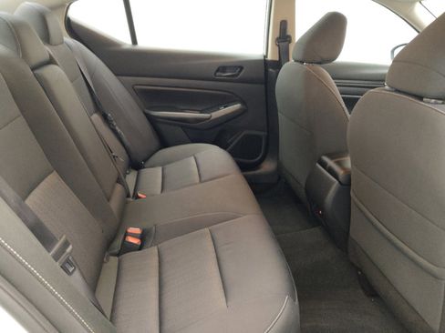 Used 2025 Nissan Altima 2.5 SV FWD image 19