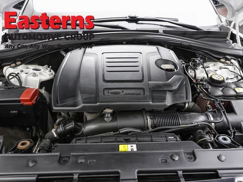 Used 2022 Land Rover Range Rover Velar R-Dynamic S AWD/4WD image 7