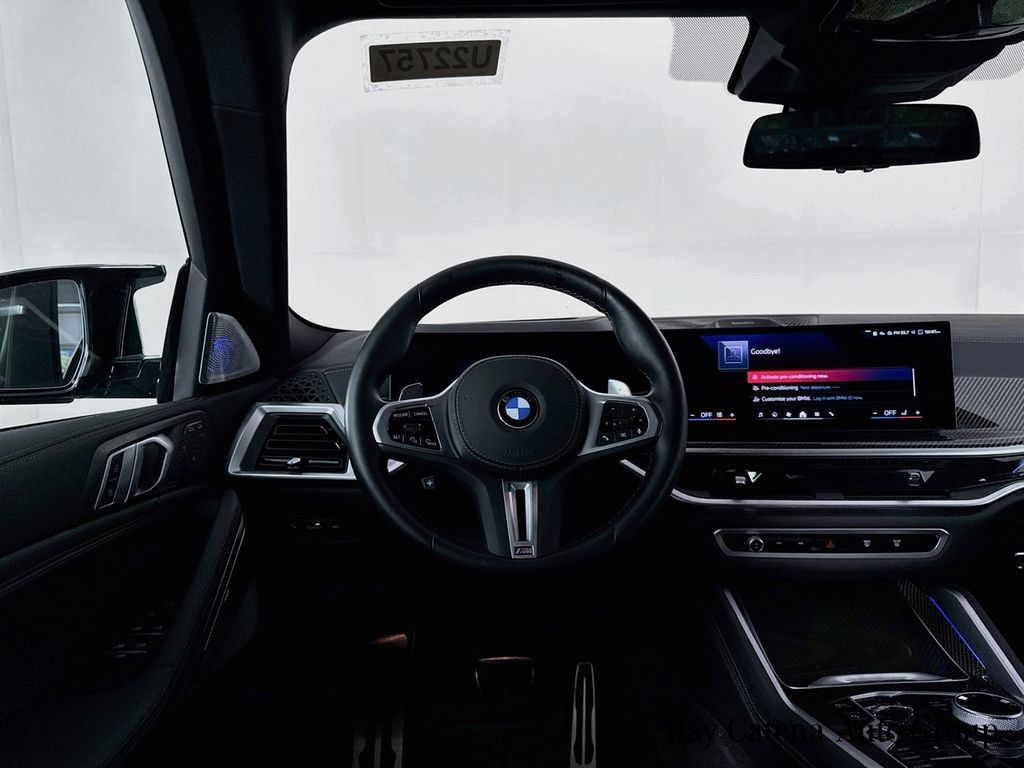Used 2025 BMW X6 M60i AWD/4WD image 24