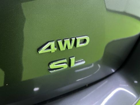 Used 2019 Nissan Pathfinder SL AWD/4WD image 14