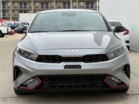 Used 2023 Kia Forte GT-Line image 8