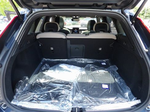 New 2026 Volvo XC60 B5 Plus w/ Protection Package Premier image 22