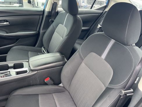 Certified 2024 Nissan Sentra SV image 5