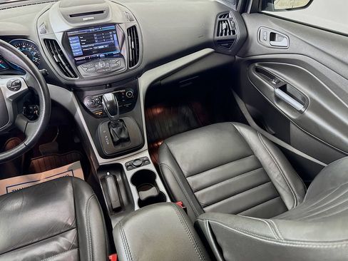 Used 2015 Ford Escape SE w/ Equipment Group 201A FWD image 29