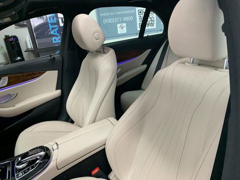Used 2017 Mercedes-Benz E 300 E 300 4dr Sedan image 9