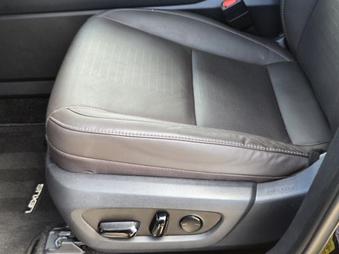 Used 2026 Lexus TX 350 AWD w/ Technology Package image 18