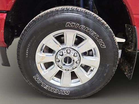 Used 2022 Ford F350 Platinum AWD/4WD image 25