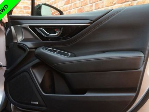 Used 2020 Subaru Outback Limited image 61