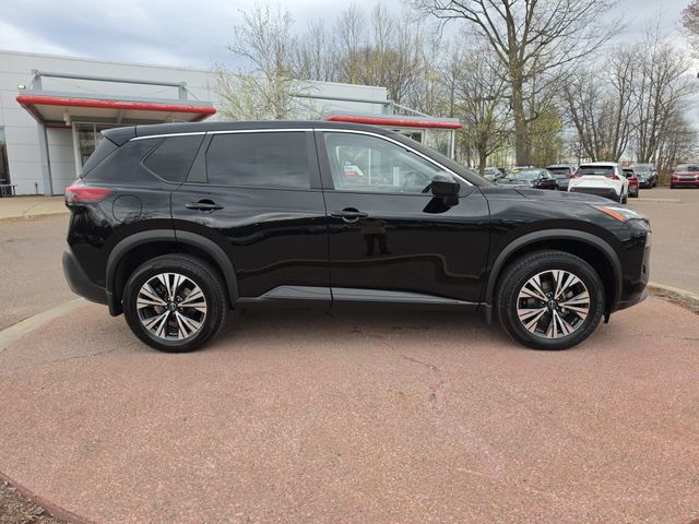 Used 2023 Nissan Rogue SV AWD/4WD image 6