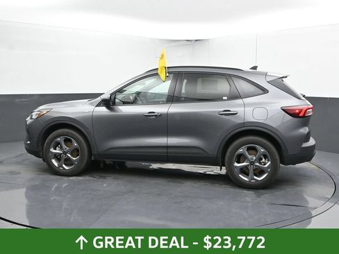 Used 2025 Ford Escape ST-Line AWD/4WD image 10