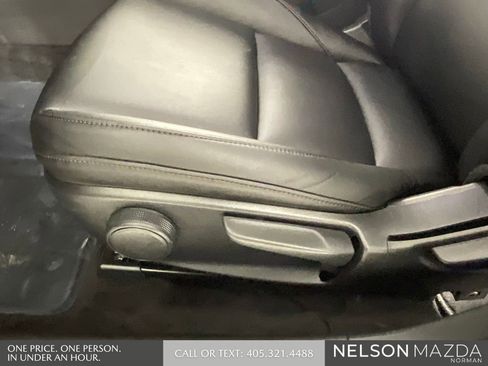 Certified 2025 MAZDA MAZDA3 s image 25