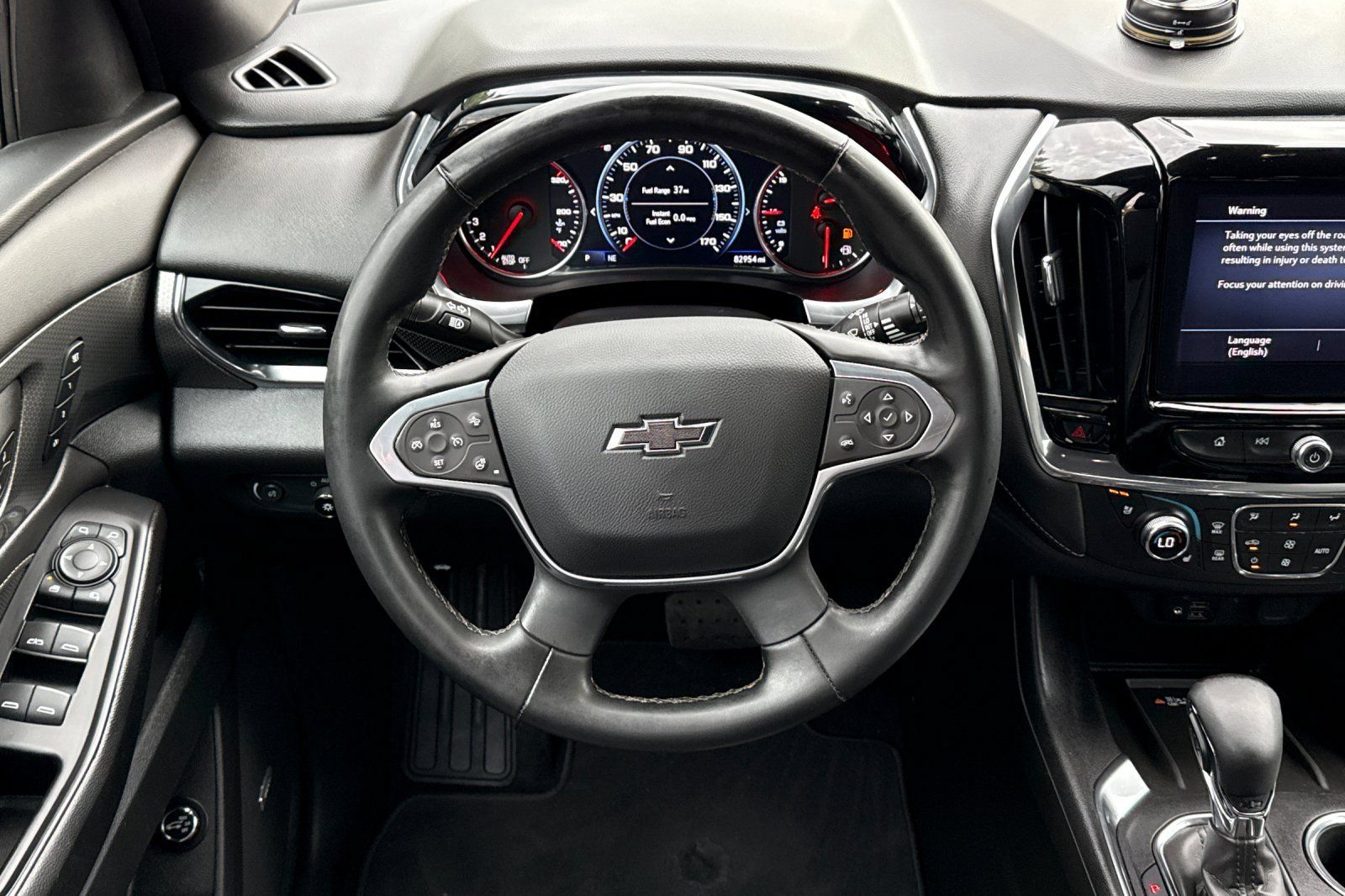 Used 2023 Chevrolet Traverse Premier w/ Redline Edition AWD/4WD image 16