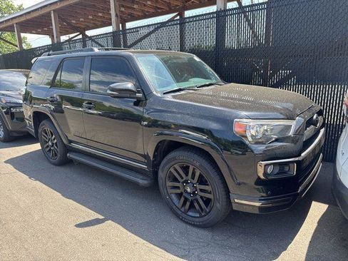 Certified 2019 Toyota 4Runner Limited AWD/4WD image 1