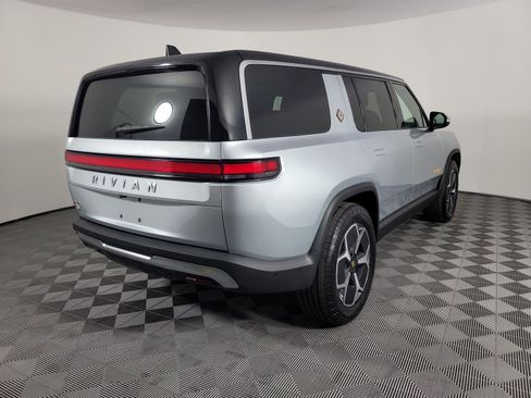 Used 2024 Rivian R1S Adventure AWD/4WD image 5