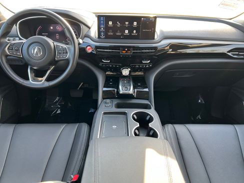 Used 2025 Acura MDX SH-AWD image 10