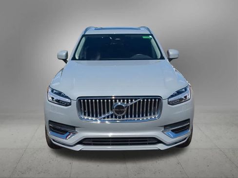 Certified 2024 Volvo XC90 B6 Plus w/ Protection Package Premier AWD/4WD image 9