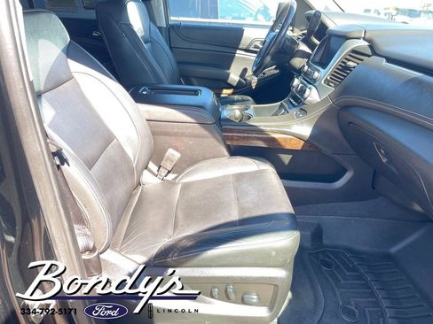 Used 2020 Chevrolet Tahoe LT w/ Luxury Package image 19