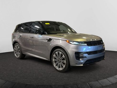 New 2025 Land Rover Range Rover Sport Dynamic SE image 3
