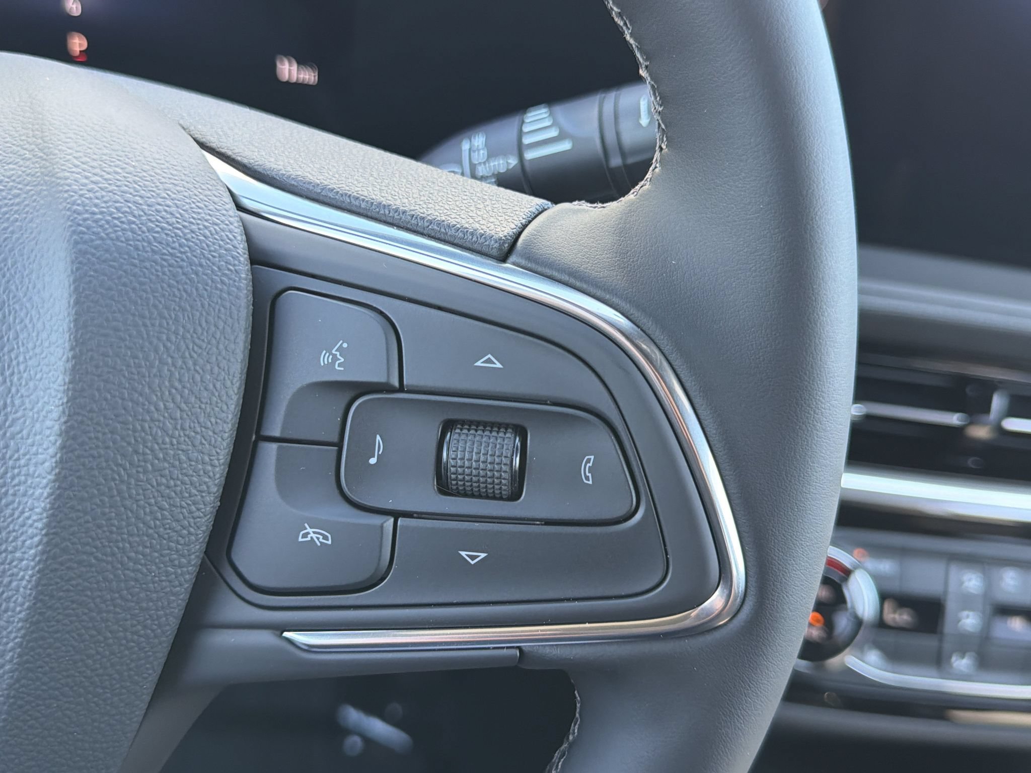 New 2026 Buick Envista Sport Touring w/ Convenience I Package FWD image 10
