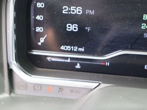 Used 2024 GMC Sierra 2500 AT4 w/ AT4 Premium Plus Package AWD/4WD image 11