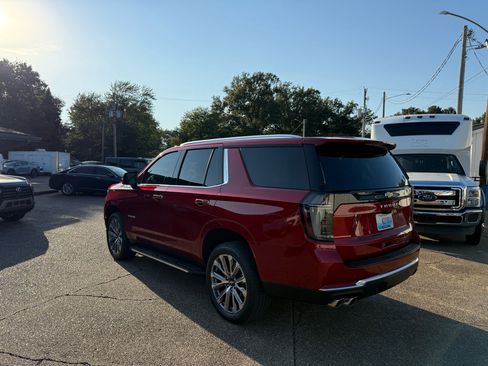 Used 2025 Chevrolet Tahoe High Country image 4