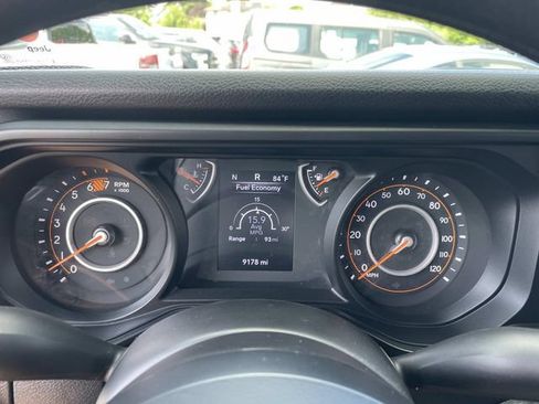 Used 2024 Jeep Wrangler Sport AWD/4WD image 36
