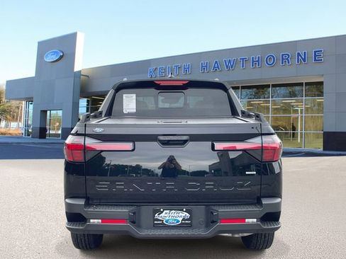 Used 2025 Hyundai Santa Cruz SEL AWD/4WD image 5