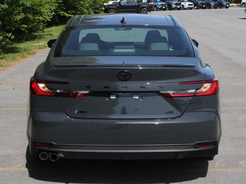 New 2026 Toyota Camry SE FWD image 6