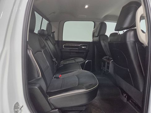 Used 2023 RAM 2500 Laramie AWD/4WD image 14
