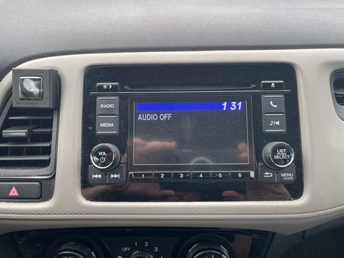 Used 2019 Honda HR-V LX image 12