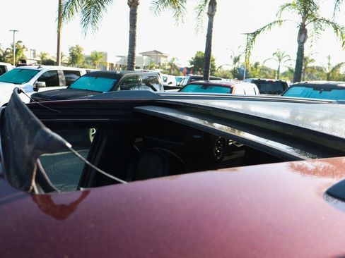 Used 2020 Jeep Grand Cherokee Overland image 28