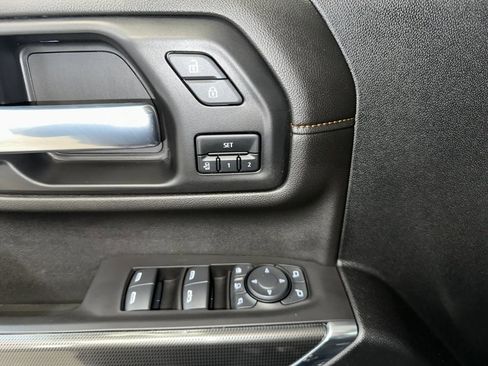 Certified 2021 GMC Sierra 2500 AT4 w/ AT4 Premium Plus Package image 6