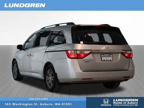 Used 2012 Honda Odyssey EX image 3
