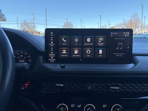 Used 2023 Honda Accord Sport image 19