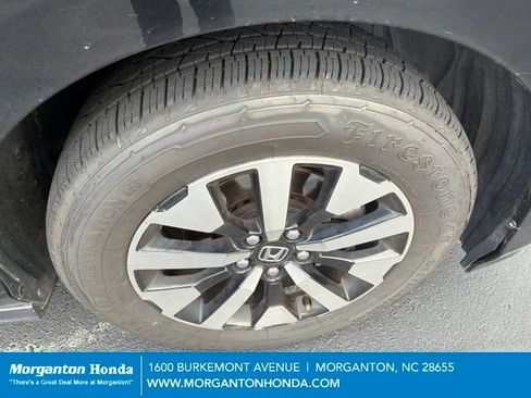 Used 2025 Honda Odyssey EX-L image 13