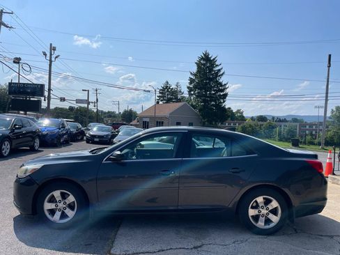 Used 2015 Chevrolet Malibu LS w/ Protection Package FWD image 4