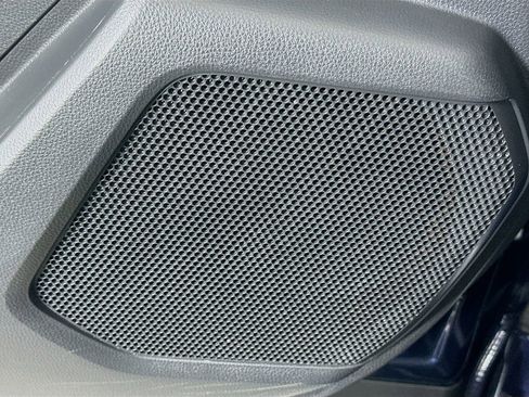 Used 2020 Toyota Highlander Limited image 19