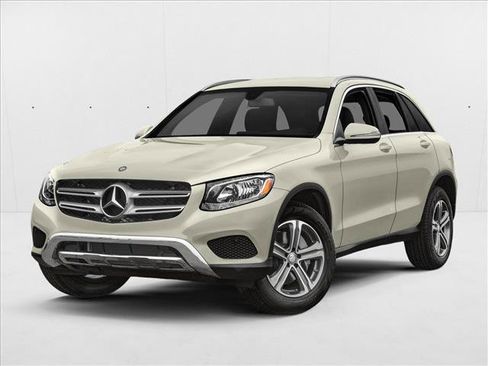 Used 2018 Mercedes-Benz GLC 300 image 1