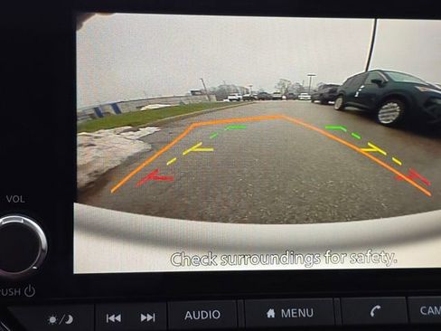 New 2025 Nissan Pathfinder SV w/ SV Premium Package image 5