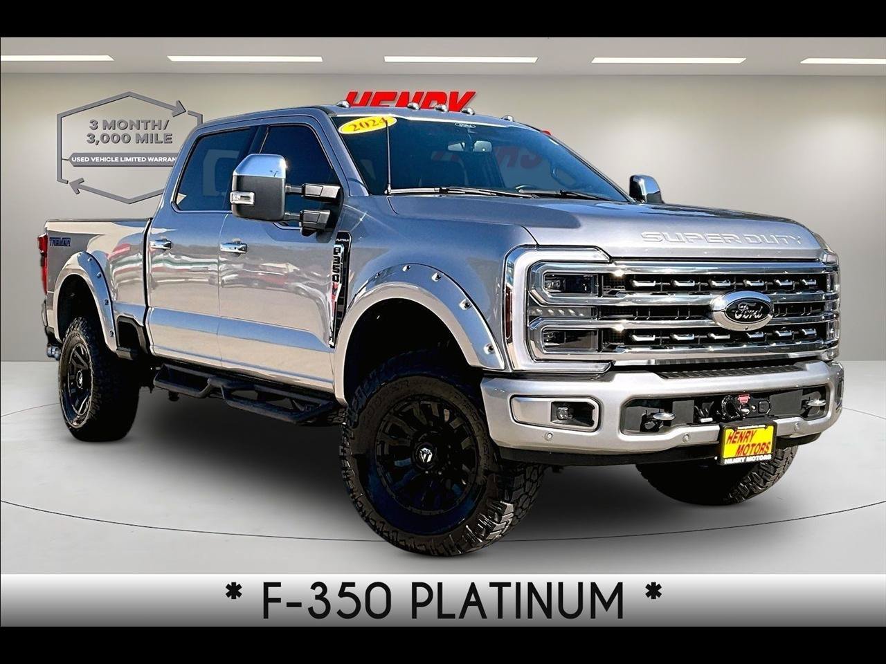Used 2024 Ford F350 Platinum w/ Tremor Off-Road Package AWD/4WD image 1