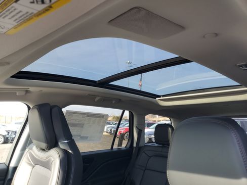 New 2026 Lincoln Aviator Reserve image 10