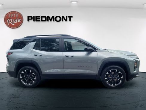 Used 2026 Chevrolet Equinox RS w/ Convenience Package III FWD image 4