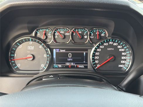 Used 2017 Chevrolet Tahoe LT w/ Luxury Package AWD/4WD image 28