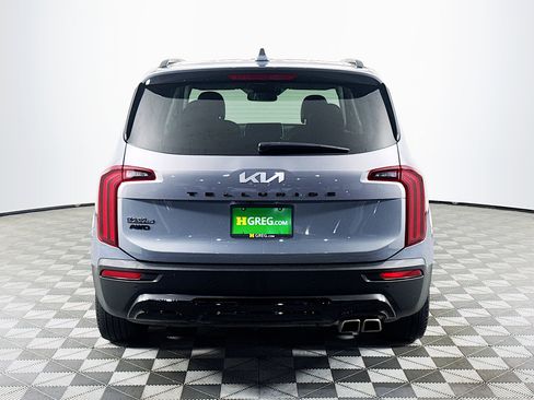 Used 2022 Kia Telluride SX w/ SX Prestige Package AWD/4WD image 8
