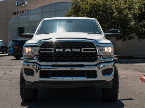 Used 2022 RAM 2500 Big Horn AWD/4WD image 2