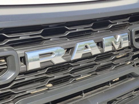Used 2023 RAM ProMaster 2500 FWD image 31