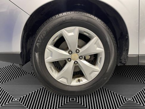 Used 2015 Subaru Forester 2.5i Limited image 18